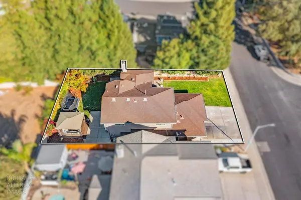 412 Community DR, Roseville, CA 95678