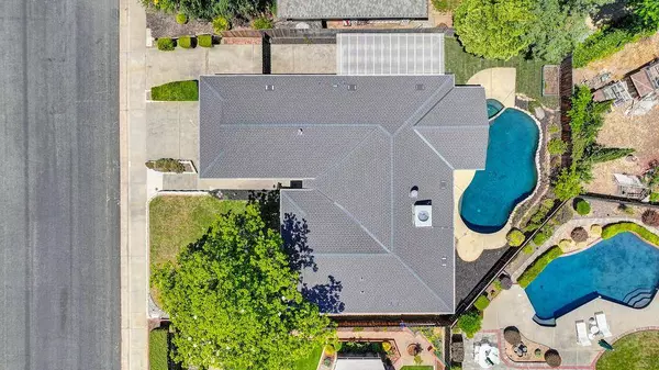 1402 Mallard LN, Roseville, CA 95661