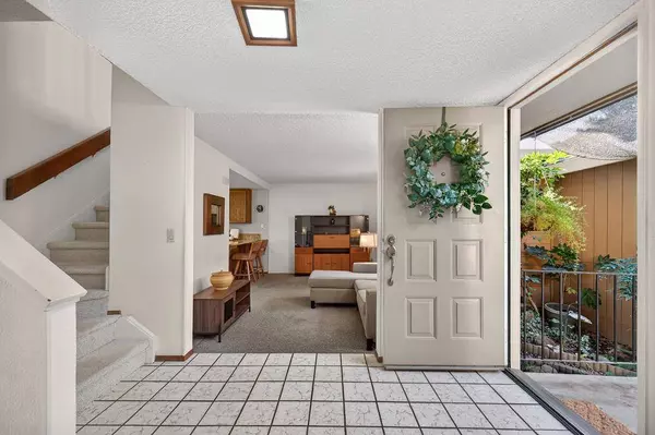 7059 Lompoc CT, Citrus Heights, CA 95621