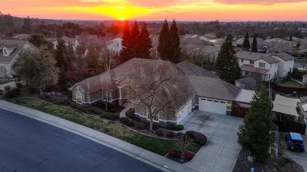 6206 Barrington Hills DR, Rocklin, CA 95677