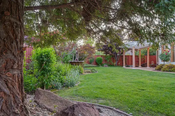2201 Portmarnock CIR, Roseville, CA 95678