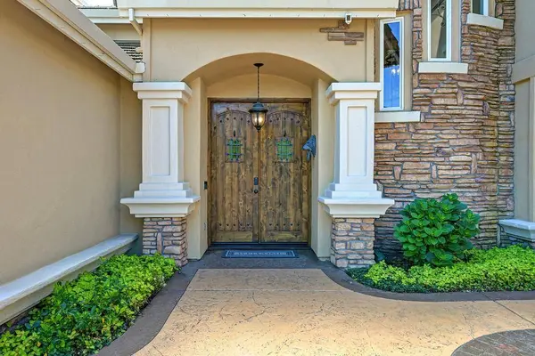 2201 Portmarnock CIR, Roseville, CA 95678