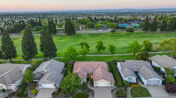 912 Castleberry LN, Lincoln, CA 95648