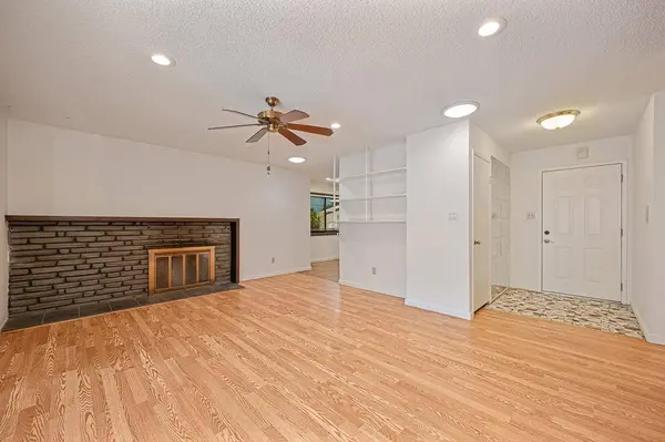 3721 Thornhill DR, Sacramento, CA 95826