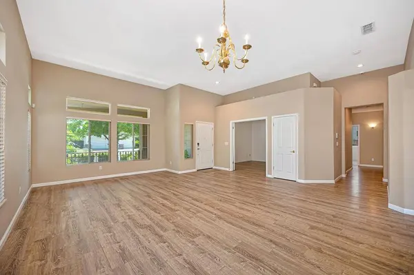 3786 Glacier Park WAY, Elk Grove, CA 95758