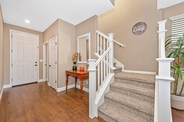 6136 Mehrten CIR, Rocklin, CA 95765