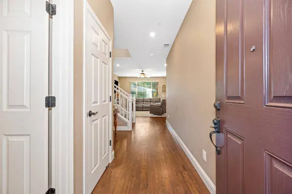 6136 Mehrten CIR, Rocklin, CA 95765