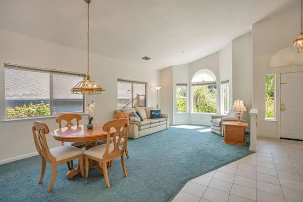 12220 Westwood DR, Auburn, CA 95603