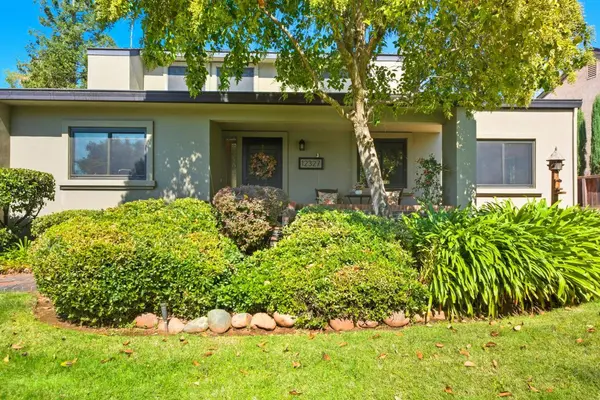 12327 Hidden Meadows Cir, Auburn, CA 95603