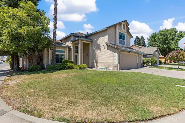 8037 Sunburst CT, Antelope, CA 95843