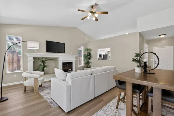 250 Mariner CIR, Lincoln, CA 95648