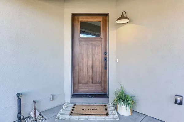 2650 Commons PL, Auburn, CA 95603