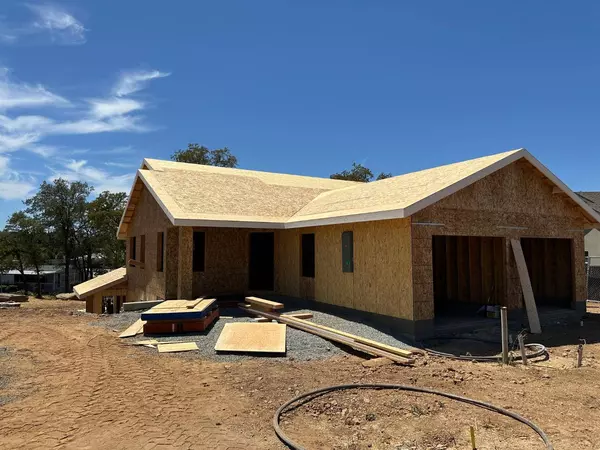 2650 Commons PL, Auburn, CA 95603