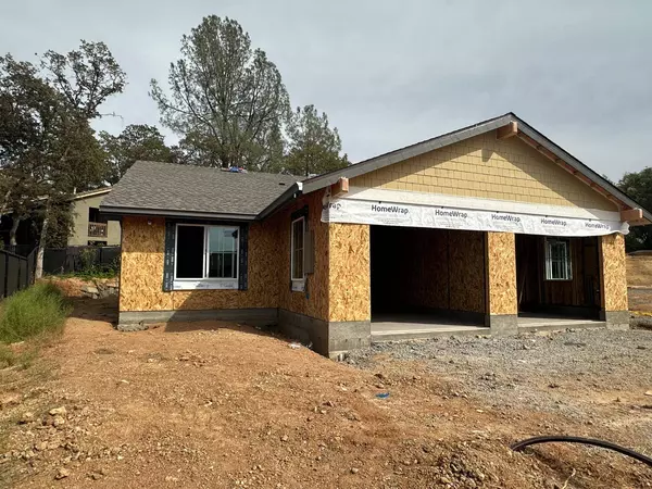 2677 Commons PL, Auburn, CA 95603