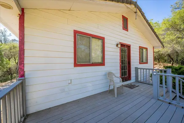 4751 Meadowview Acres RD, Cool, CA 95614