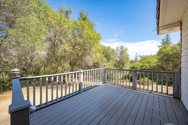 4751 Meadowview Acres RD, Cool, CA 95614