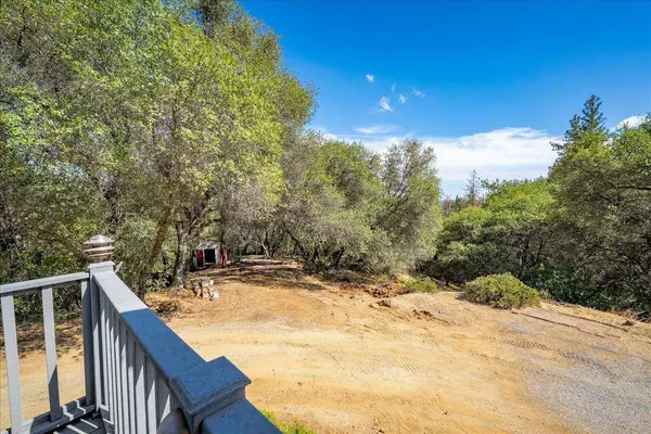 4751 Meadowview Acres RD, Cool, CA 95614