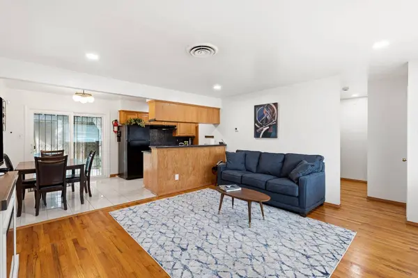 5049 Corvair ST, North Highlands, CA 95660