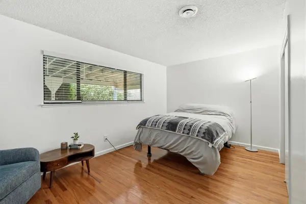 5049 Corvair ST, North Highlands, CA 95660