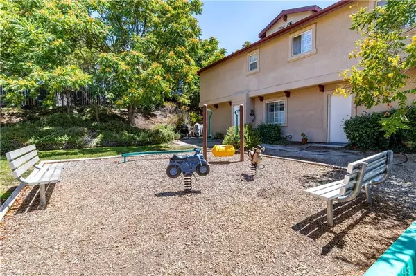 821 Marlbank PL, Paso Robles, CA 93446