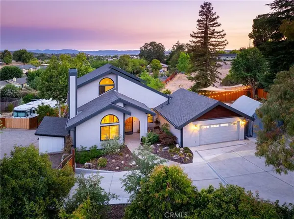 818 Jackson DR, Paso Robles, CA 93446