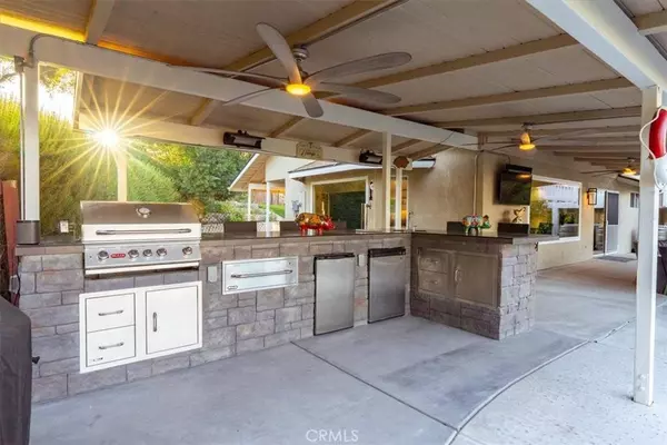 889 4th ST, Paso Robles, CA 93446