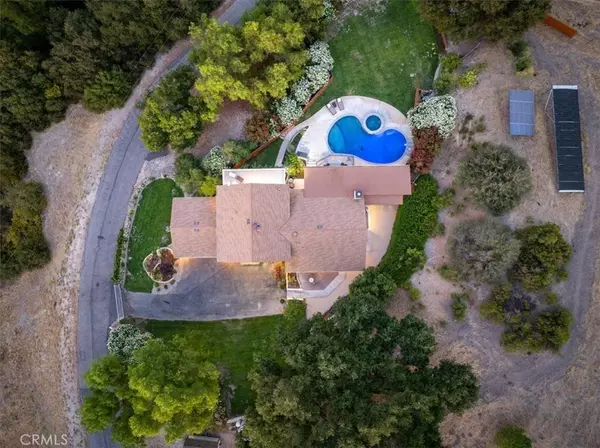 889 4th ST, Paso Robles, CA 93446