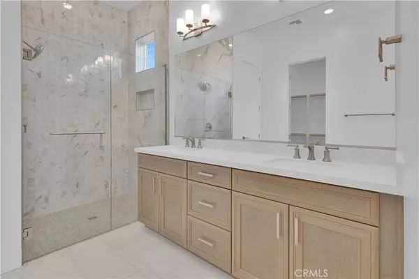 1212 Scott ST, Paso Robles, CA 93446