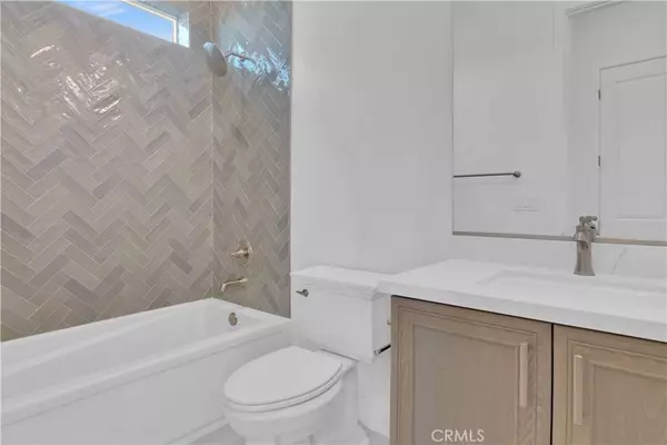 1212 Scott ST, Paso Robles, CA 93446