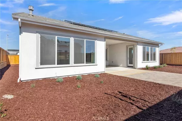 1212 Scott ST, Paso Robles, CA 93446