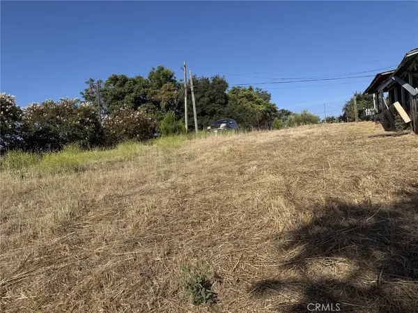 2114 Pine, Paso Robles, CA 93446