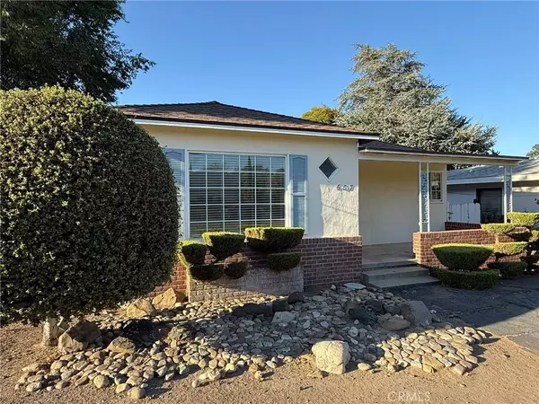 607 30th ST, Paso Robles, CA 93446