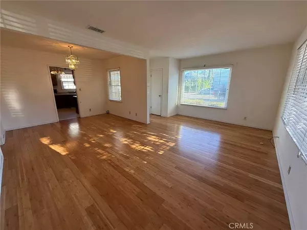 607 30th ST, Paso Robles, CA 93446