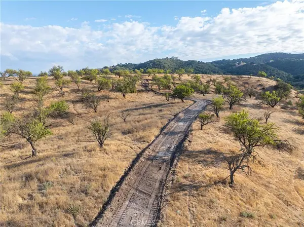 1290 Nacimiento Lake DR, Paso Robles, CA 93446