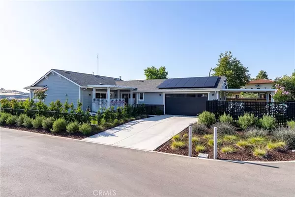 2182 Gamay LN, Paso Robles, CA 93446