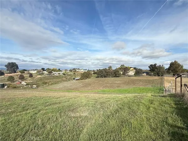5725 Silverado, Paso Robles, CA 93446