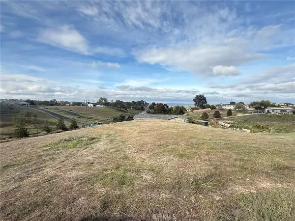 5725 Silverado, Paso Robles, CA 93446
