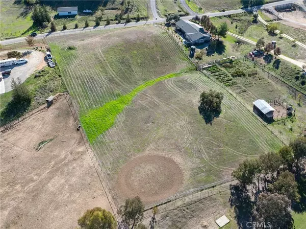 5725 Silverado, Paso Robles, CA 93446