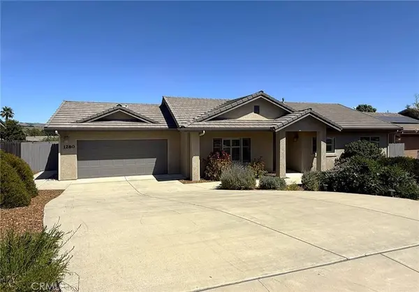 1280 Templeton Hills, Templeton, CA 93465