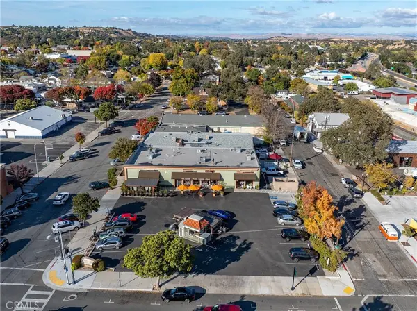 915 13th ST, Paso Robles, CA 93446