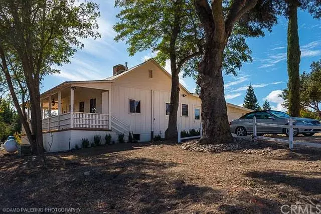 Templeton, CA 93465-8755,1735 Las Tablas Rd