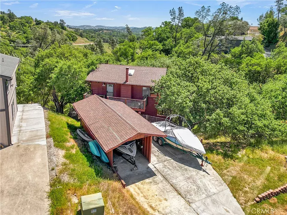 Bradley, CA 93426-9627,2664 Pine Ridge Rd