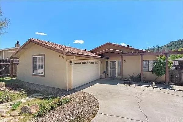 2820 Old Wrangler Ln, Paso Robles, CA 93446-4228