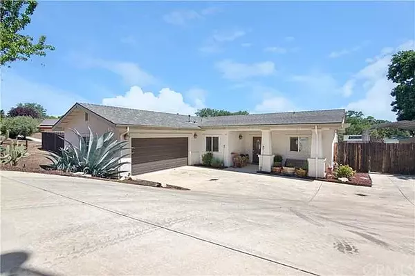 431 Montebello Oaks Dr, Paso Robles, CA 93446-7172