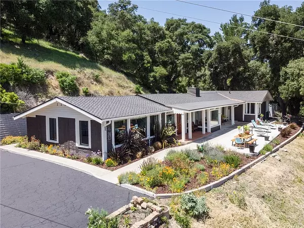 7150 Bella Vista Dr, Atascadero, CA 93422-3814
