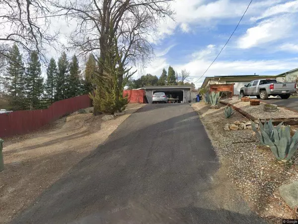 880 Forest Ave, Templeton, CA 93465-5052