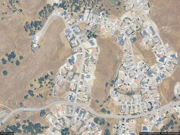 3495 Timberline Rd, Paso Robles, CA 93446-7736