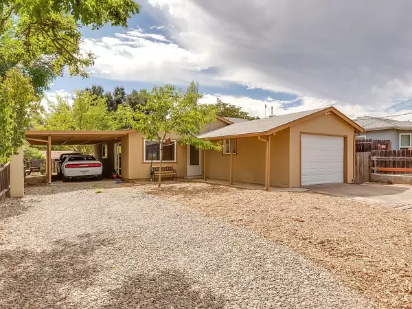 421 Las Tablas Rd, Templeton, CA 93465-5441