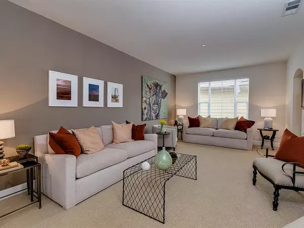 1178 Galeria Cir, Atascadero, CA 93422-2646