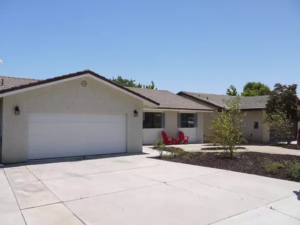 1126 Rachel Ln, Paso Robles, CA 93446-3237